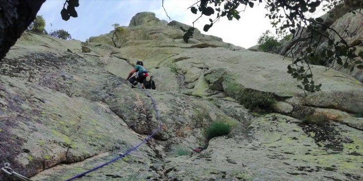 Escalada en el Cancho de la Ladera, la Cabrera