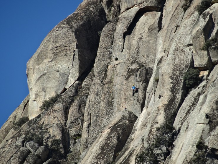 Escalada en Solitario, SuperJuly al Pico de la Miel