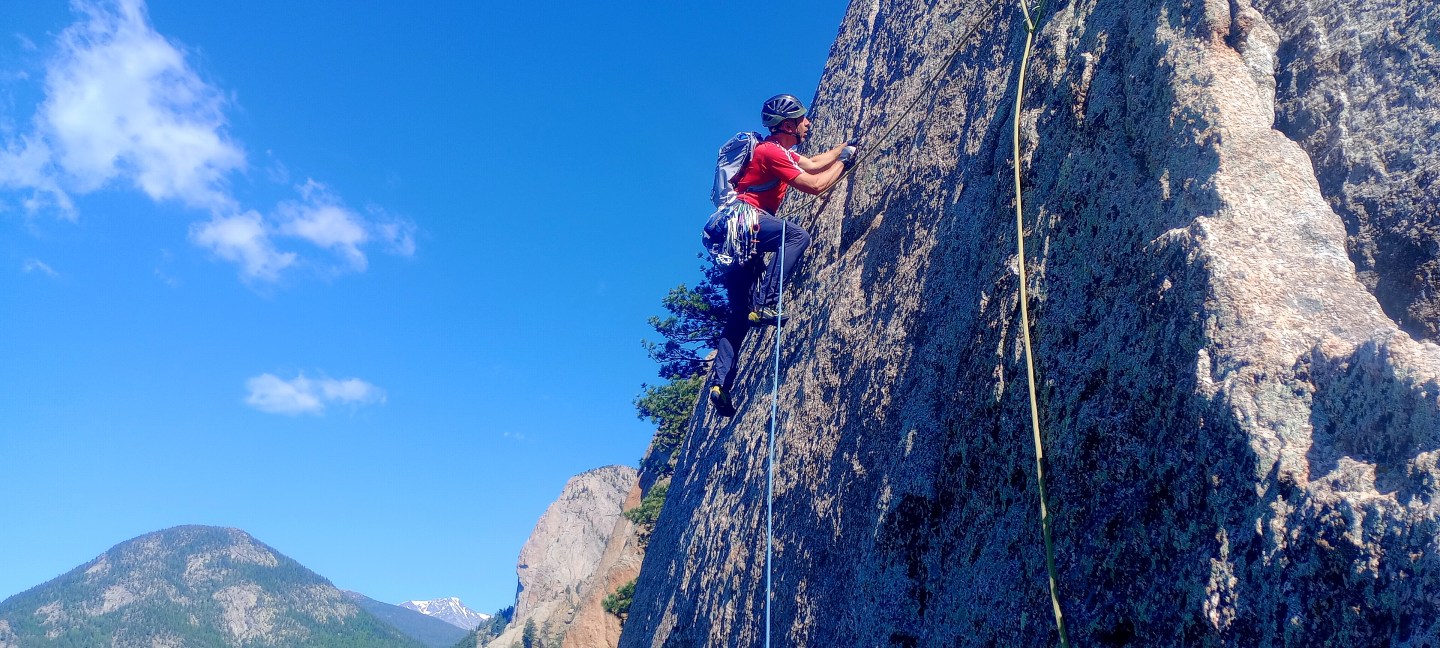 Escalada en Lumpy Ridge, Colorado – Sobreescalada