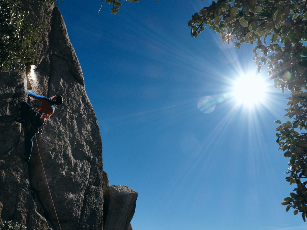 Los Okupas: La Fisura Irresistible de La Cabrera