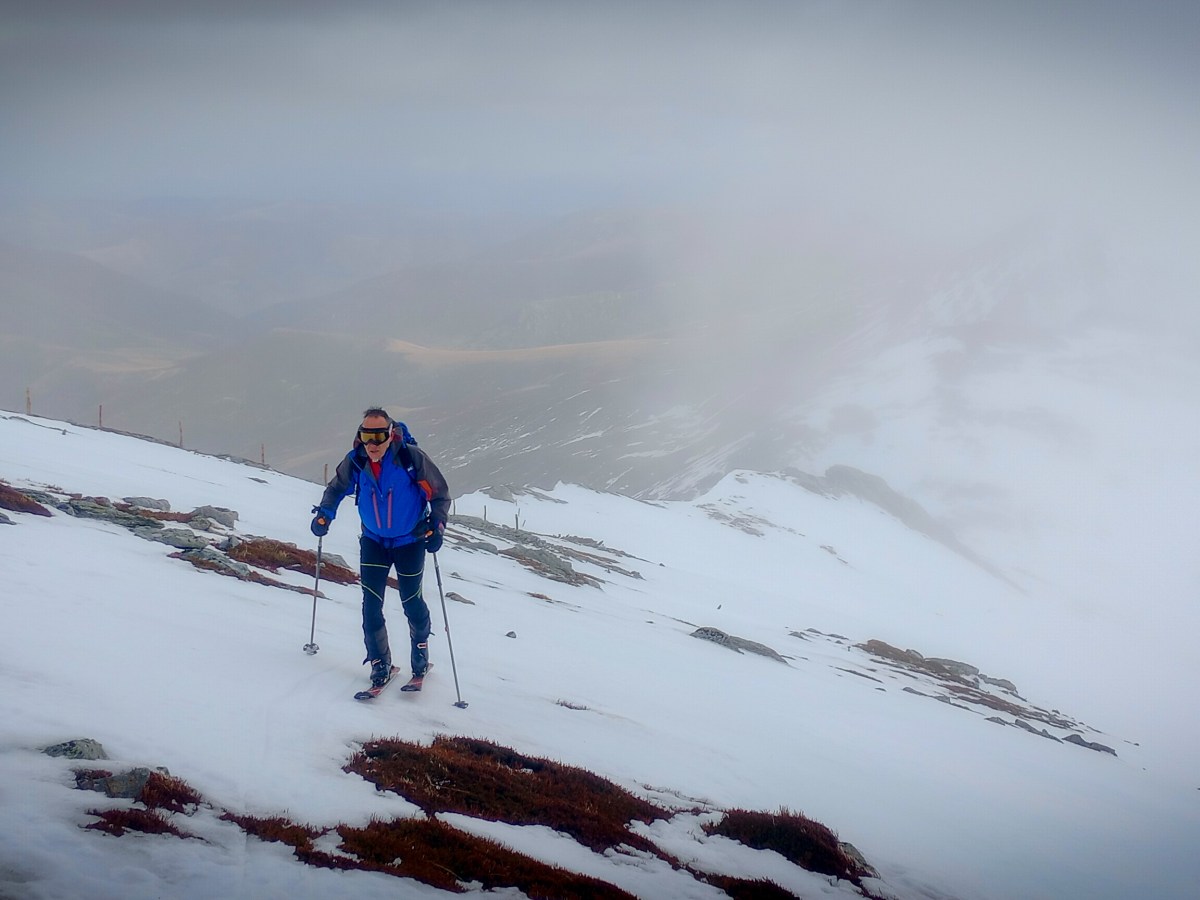Esquí de travesía en Alto Campoo: El Cornón y el Bóveda
