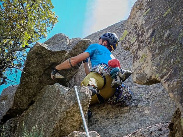 Escalada en el Cancho Soyermo, la Cabrera